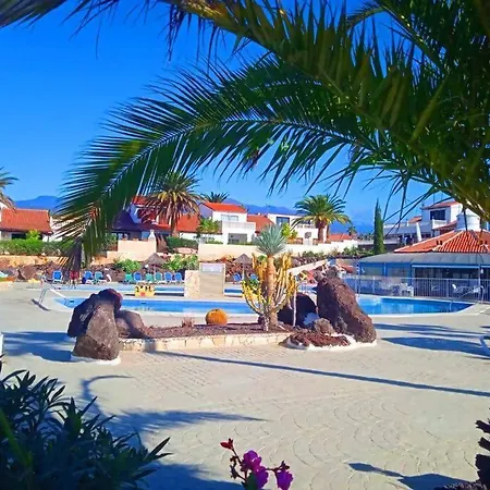 In Fairways Village Golf Del Sur Casa vacanze *